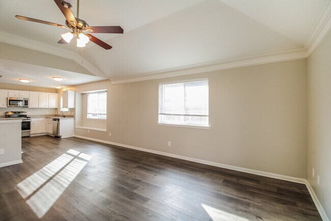 Building Photo - 3506 Pawnee Dr