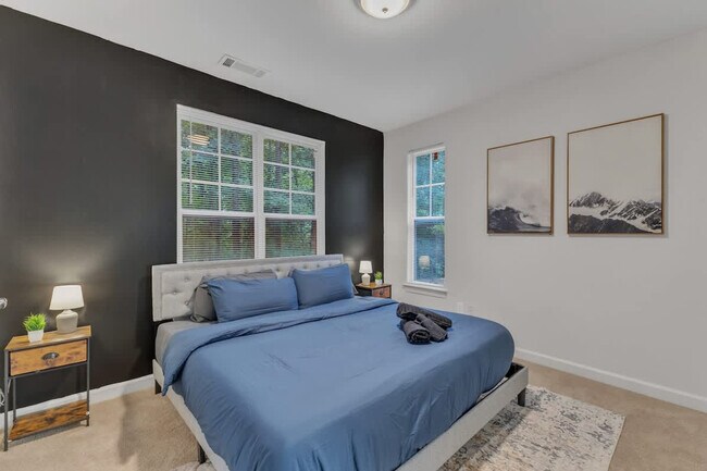 Foto del edificio - 1803 Brisbane Woods Way