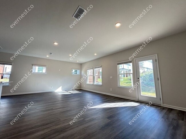 Building Photo - 721 Gabby Pt