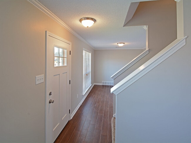 Photo - 3 Bedroom with Bonus Room, 2.5 Bathroom Ne... House