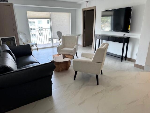 Foto del edificio - 4511 S Ocean Blvd