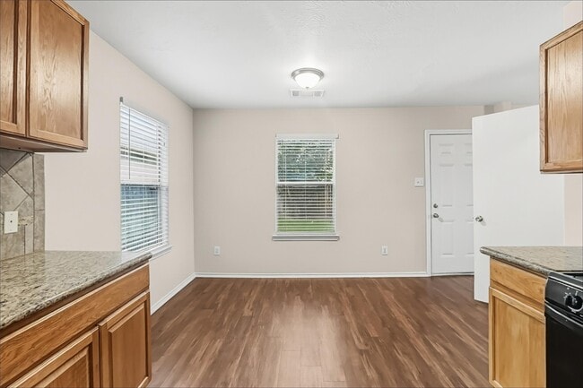 Foto del edificio - 3430 Princeton Point Ct