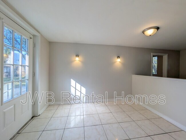 Building Photo - 3574 Indigo Dr
