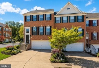 Building Photo - 13579 Cedar Run Ln