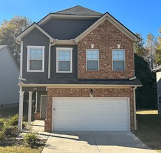 Building Photo - 133 Avonwood Cir
