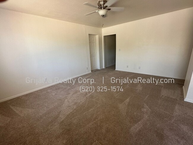 Building Photo - 6850 E Lurlene Dr