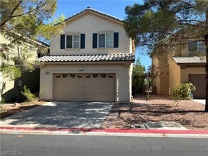 Building Photo - 10021 Calabasas Ave
