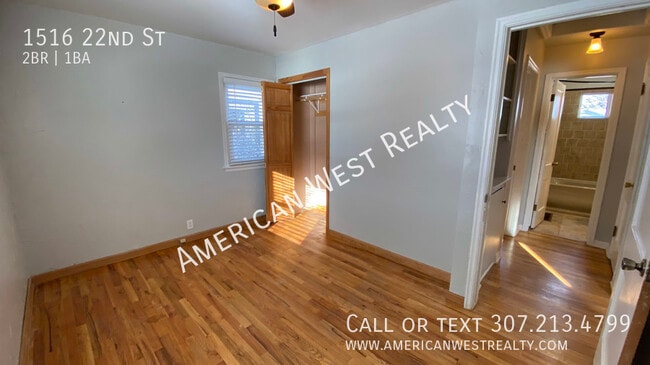 Building Photo - 1516 22nd St
