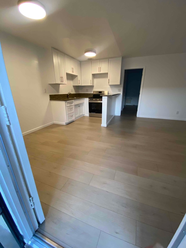 Photo - 444 E Rowland St Apartment