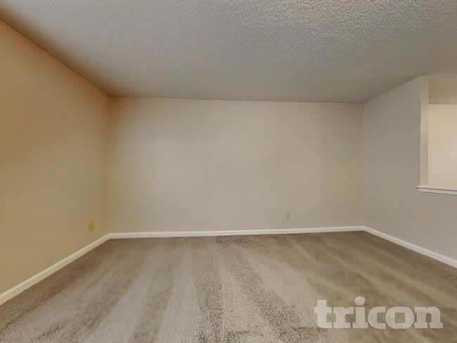 Building Photo - 9045 Centenary Ct