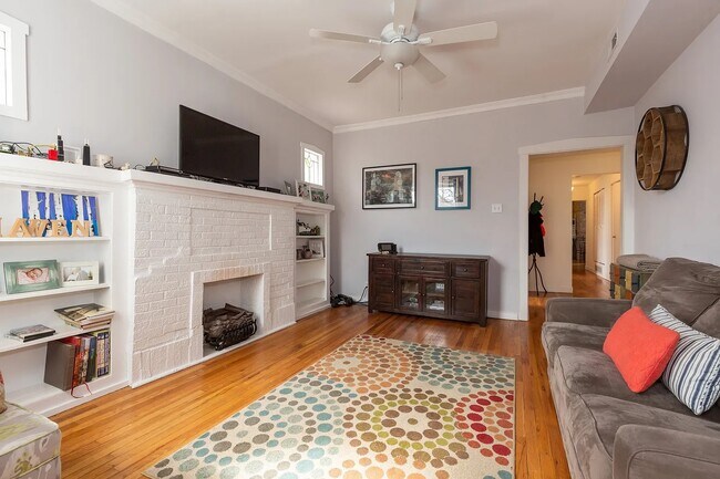 Foto del edificio - 4600 N Saint Louis Ave