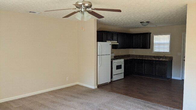 Foto del edificio - 110 Jay Ln