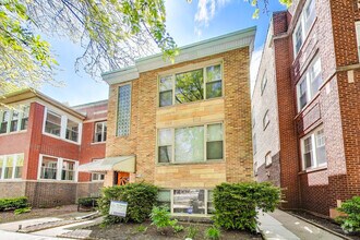 Building Photo - 5140 N Leavitt St