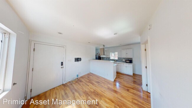 Building Photo - 1 br, 1 bath House - 3629 1/2 Marmion Way