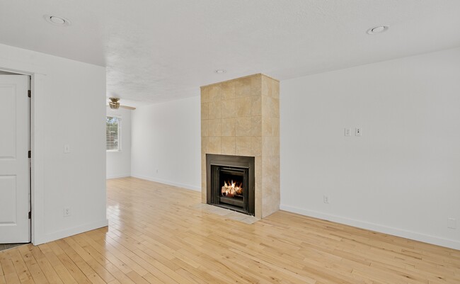 Building Photo - 4857 W Targee St