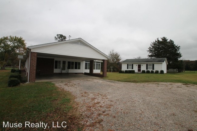Building Photo - 3 br, 2 bath House - 2133 Lincoln Road