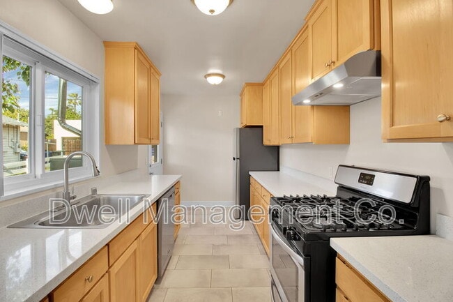 Building Photo - 4521 3rd St