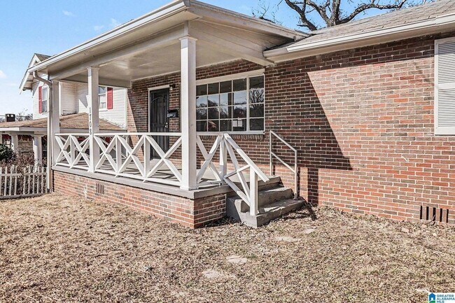 Building Photo - 1708 28th Street Ensley