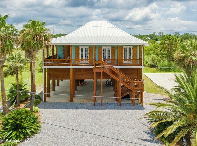 Foto del edificio - 218 Front St