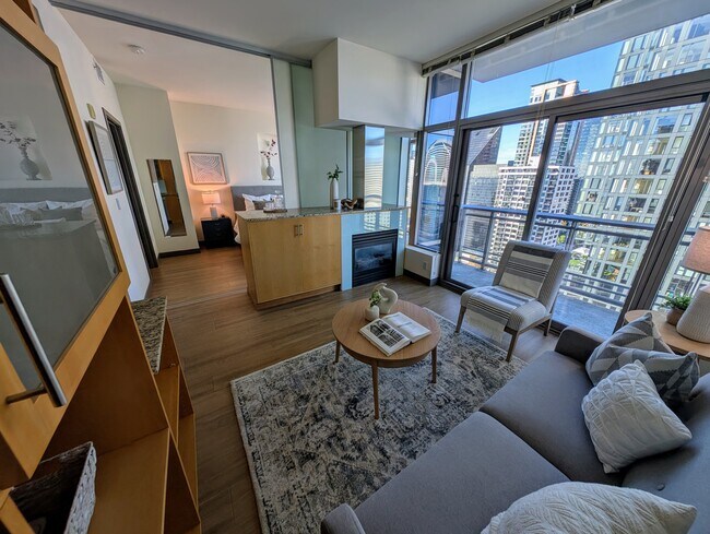 Foto del edificio - 2033 2nd Ave