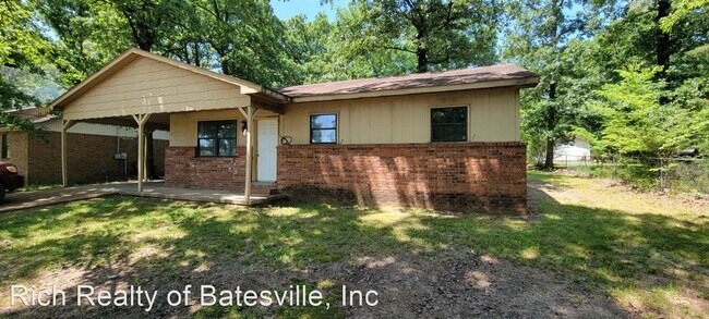 Foto del edificio - 3 br, 1.5 bath House - 43 Buckeye Ln.