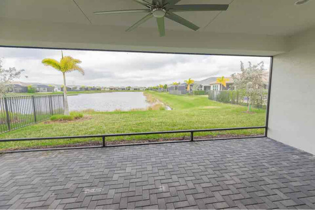 Building Photo - 11750 SW Poseidon Way