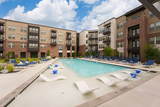 Main Street Lofts Apartments - 715 N Main St Mansfield, TX | Apartments.com