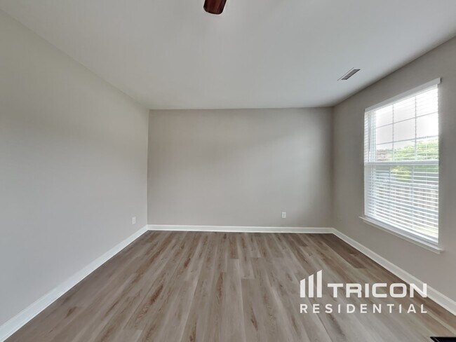 Foto del edificio - 6413 Amber Bluffs Crescent