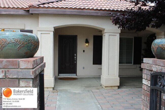 Building Photo - 11004 Villa Hermosa Dr