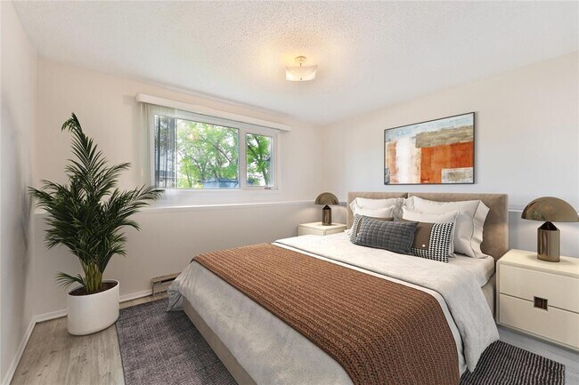 Photo du bâtiment - 325 9 Ave S