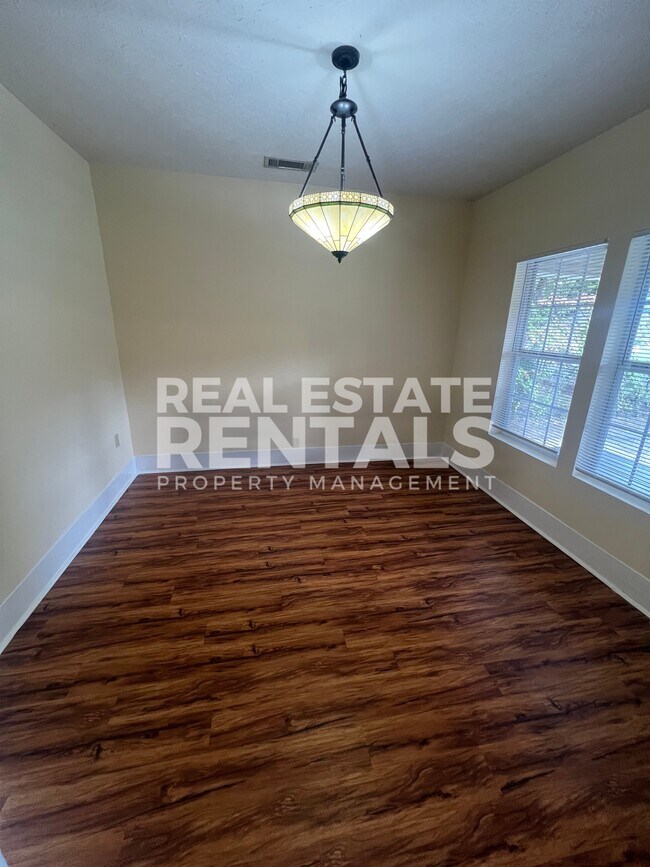 Foto del edificio - 1113 7th Ave