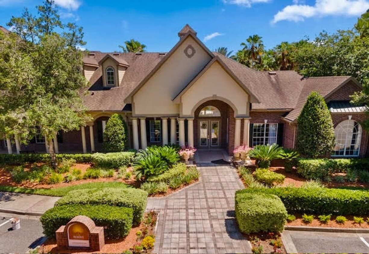 Primary Photo - Awesome 3/2 Condo w/ a garage Gate Parkway...