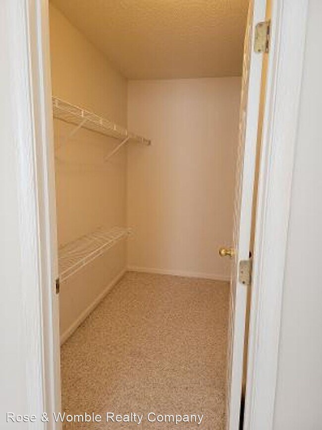 Foto del edificio - 2 br, 2 bath House - 304 River Forest Road