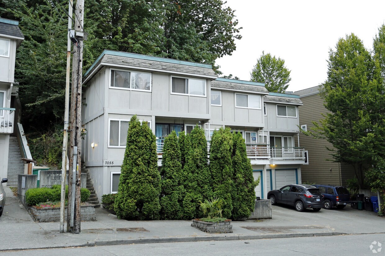 Foto del edificio - 7055 Lincoln Park Way SW