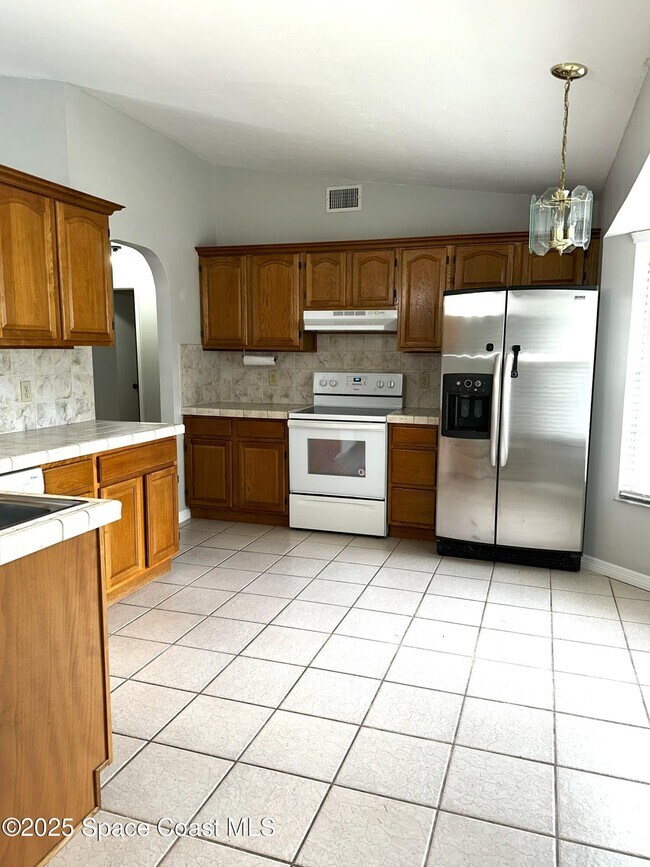 Building Photo - 259 Emerson Dr NW