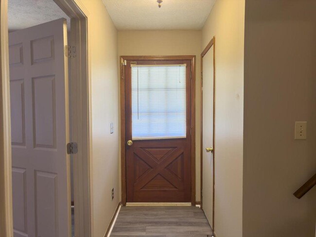 Building Photo - 2085 Killian Hill Rd SW