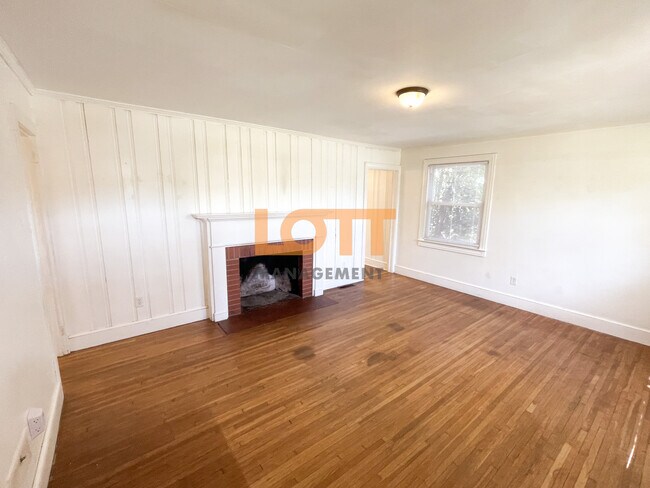 Foto del edificio - 216 Mountain View Cir