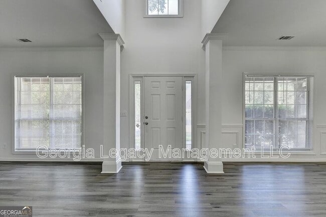 Building Photo - 2402 Merrion Park Ct