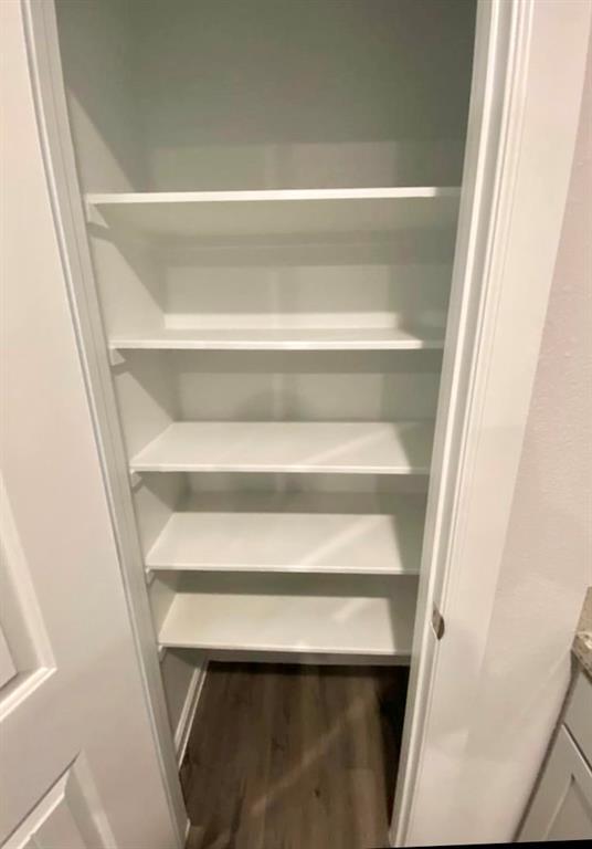 Building Photo - 505 Hines