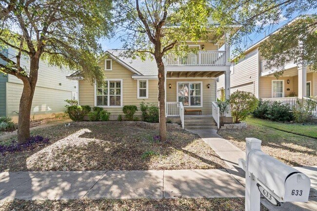 Foto del edificio - 633 Fairway