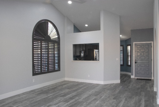 Photo - 3940 E Orchid Ln House