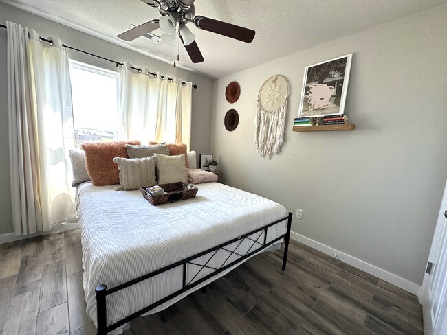 Foto del edificio - 704 NW 67th Ave