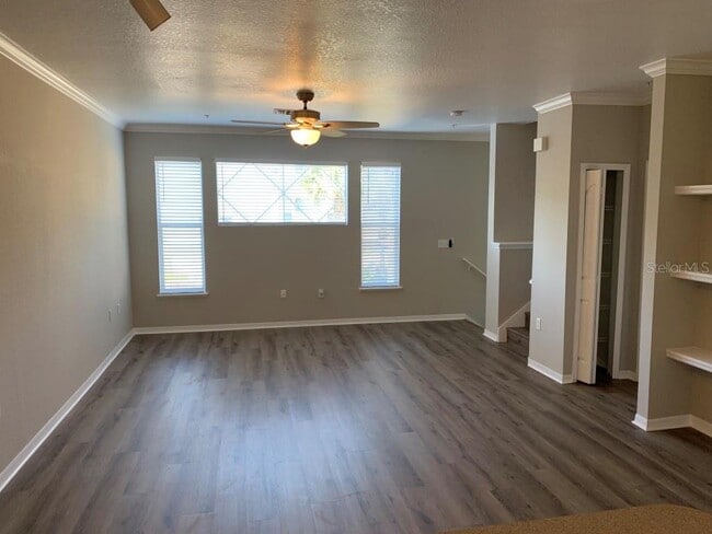 Building Photo - 2443 Legacy Lake Dr