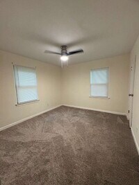 Freshly Remodeled 3BR on Quiet No-Through Street – Perfect Place to Put Down Long-Term Roots