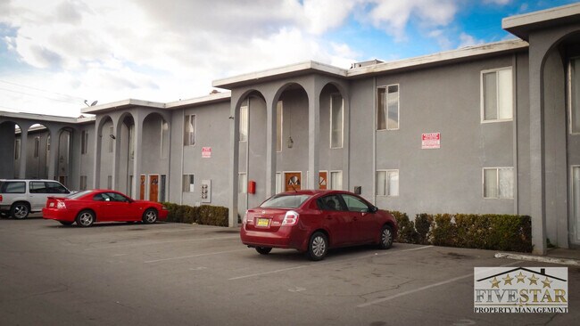 Building Photo - 3311 Union Ave