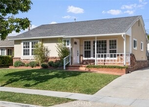 Building Photo - 5305 Carmelynn St