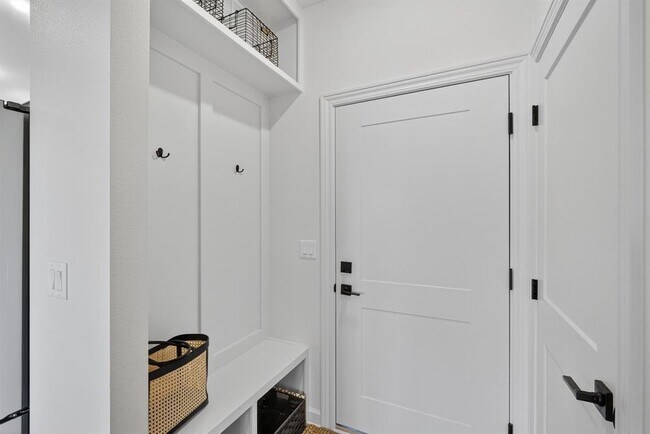 Foto del edificio - 933 Prime St