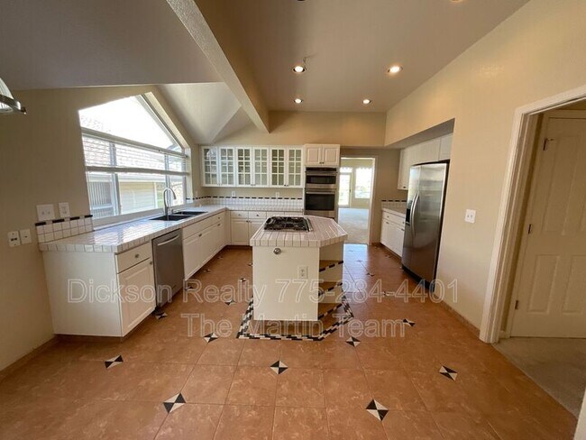 Building Photo - 6160 Wycliffe Cir