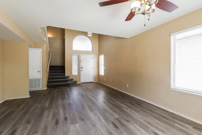 Building Photo - 9030 E Muleshoe St