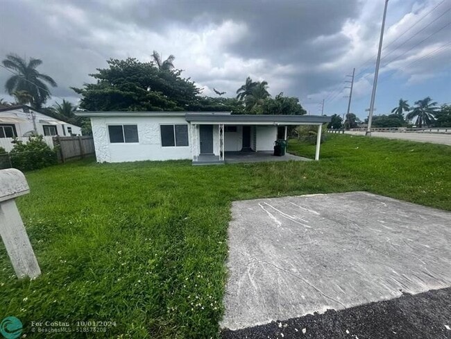 Building Photo - 9501 Little River Blvd